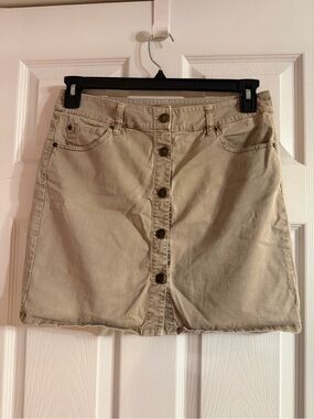 Gap Beige  Denim Mini Skirt  Solid Button Closure Pockets Size 6